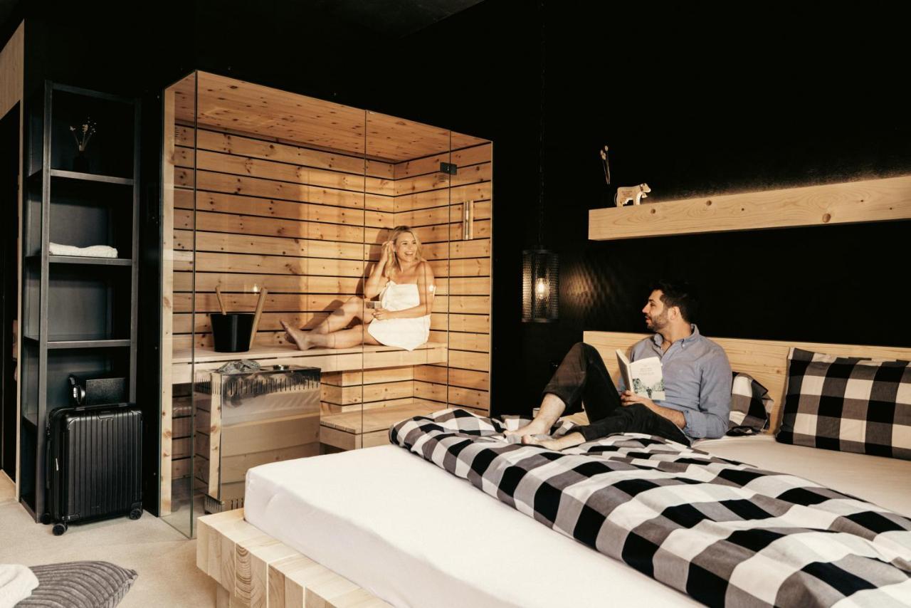 Bretterhotel Hofstetten bei Brienz Extérieur photo